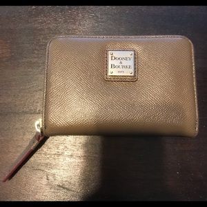 Dooney & Bourke Small Wallet